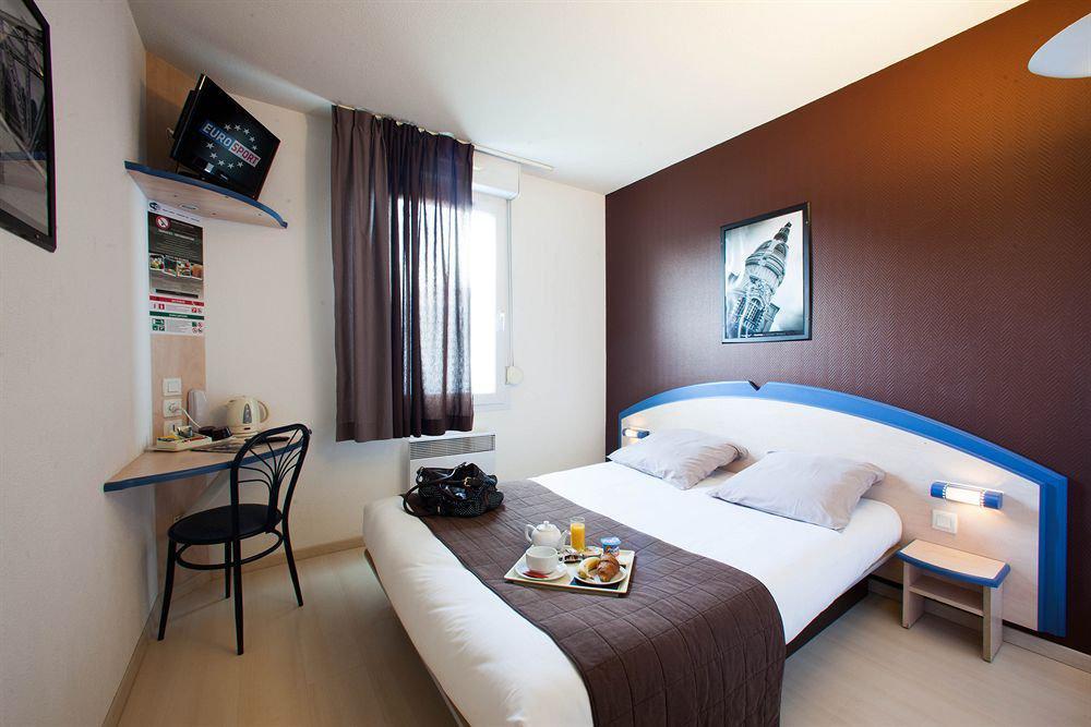 Le 2 By Hotel Akena - Nantes Beaujoire, Porte De Sainte Luce Dış mekan fotoğraf